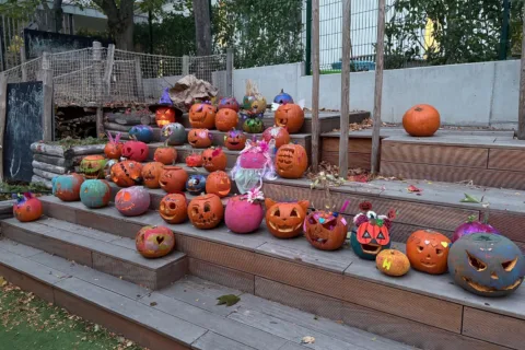 Carving memories…